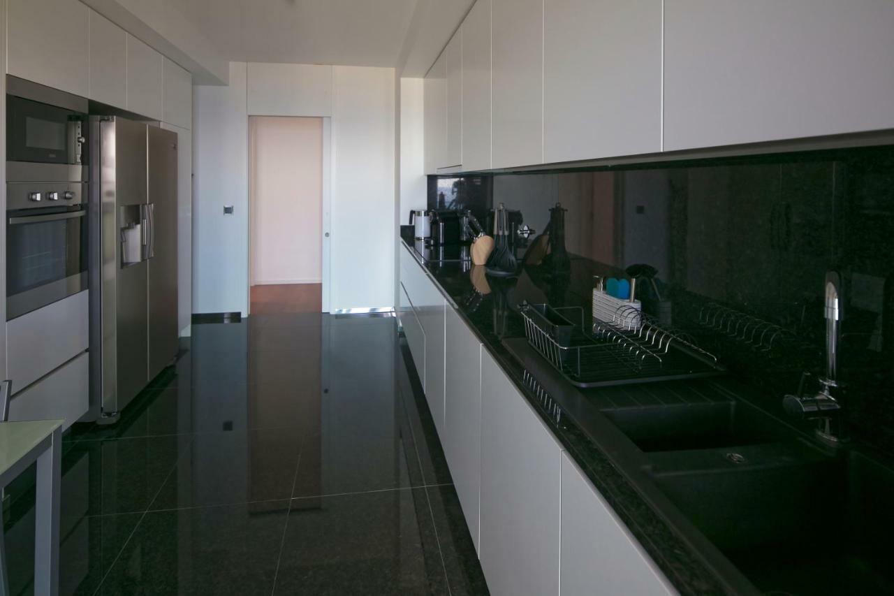 Spacious Luxury Holiday Apartment With A Great View, Funchal, Free Wifi And Parking ภายนอก รูปภาพ