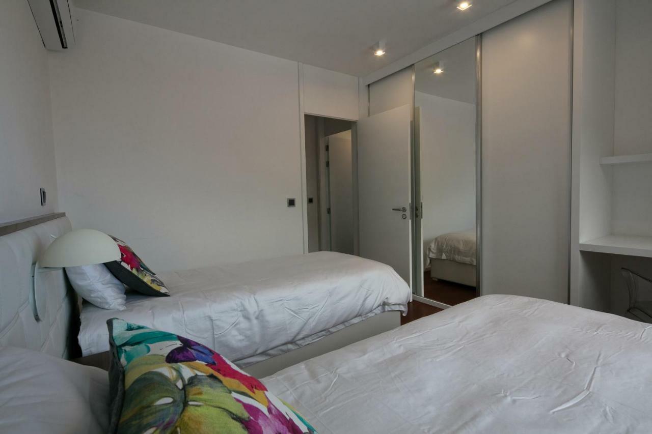 Spacious Luxury Holiday Apartment With A Great View, Funchal, Free Wifi And Parking ภายนอก รูปภาพ